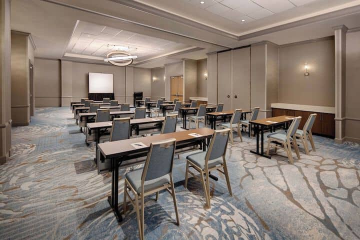 Meeting facility